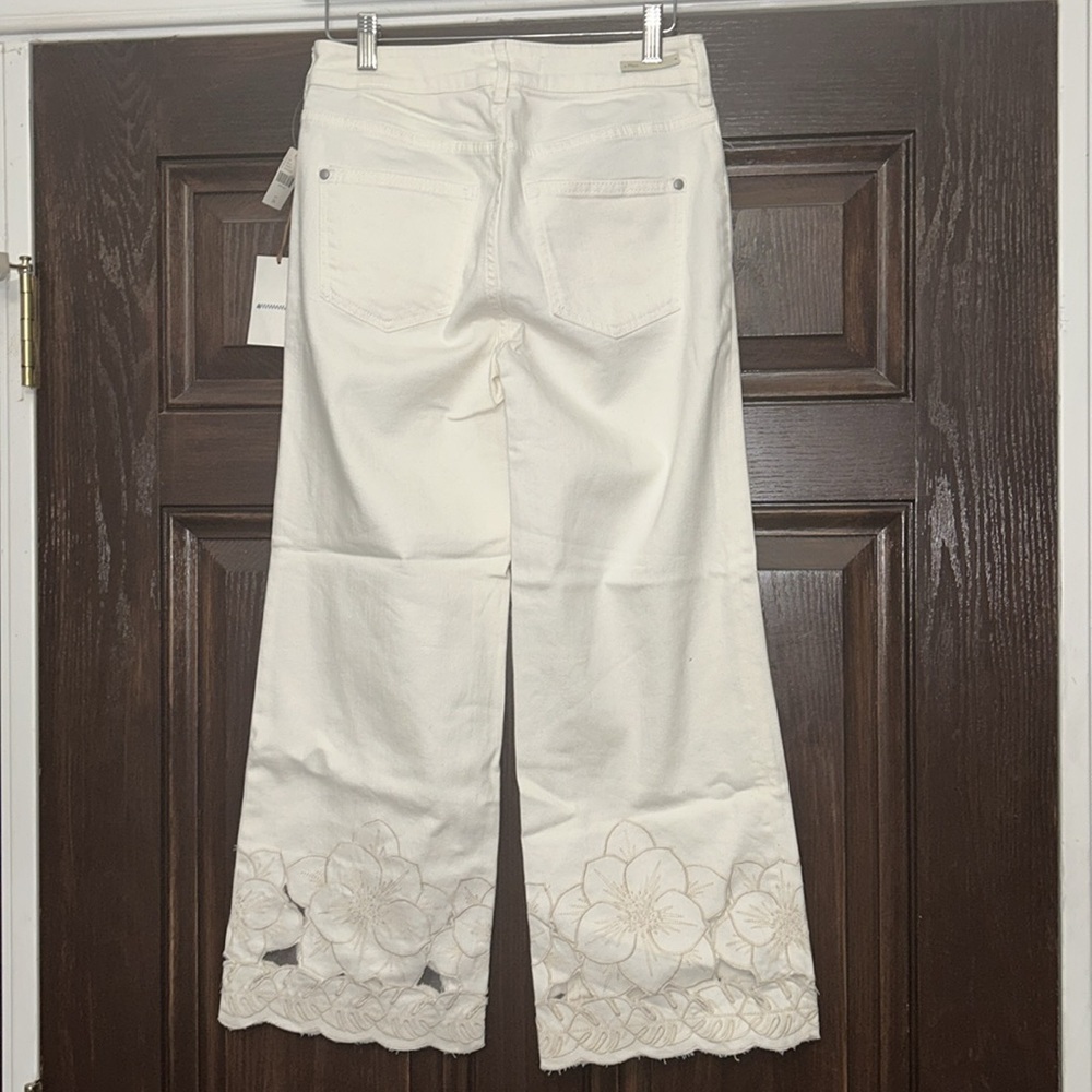 NWT Anthropologie Pilcro Embroidered Cut Out Hem Cropped Jeans SZ 26 Z372-20 - Picture 6 of 6
